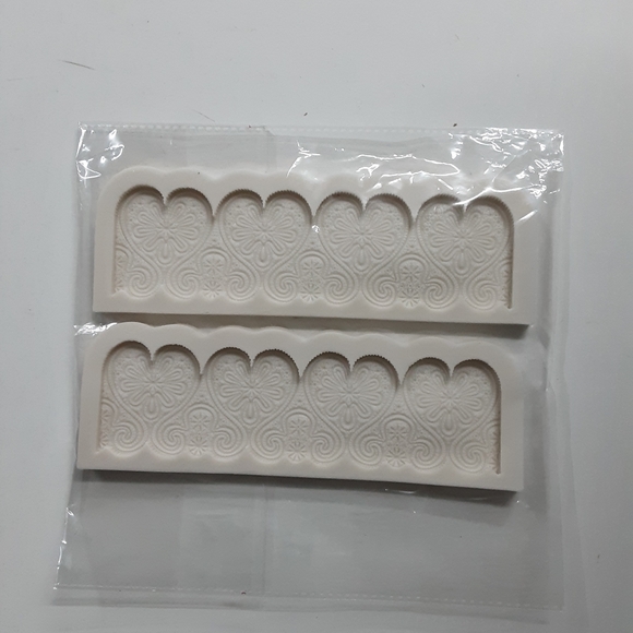 Molds 2 Pieces Of Heart Design Texture Silicone - Picture 2 of 3